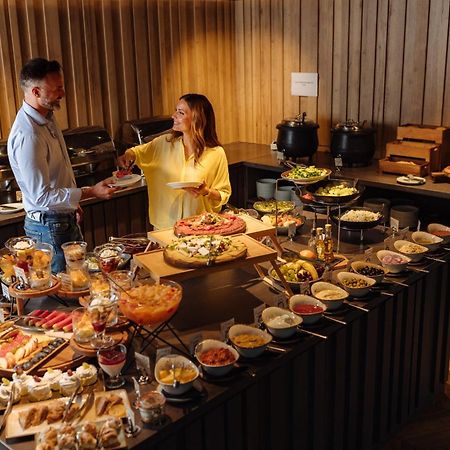 Hotel Royal Mountain Divčibare エクステリア 写真