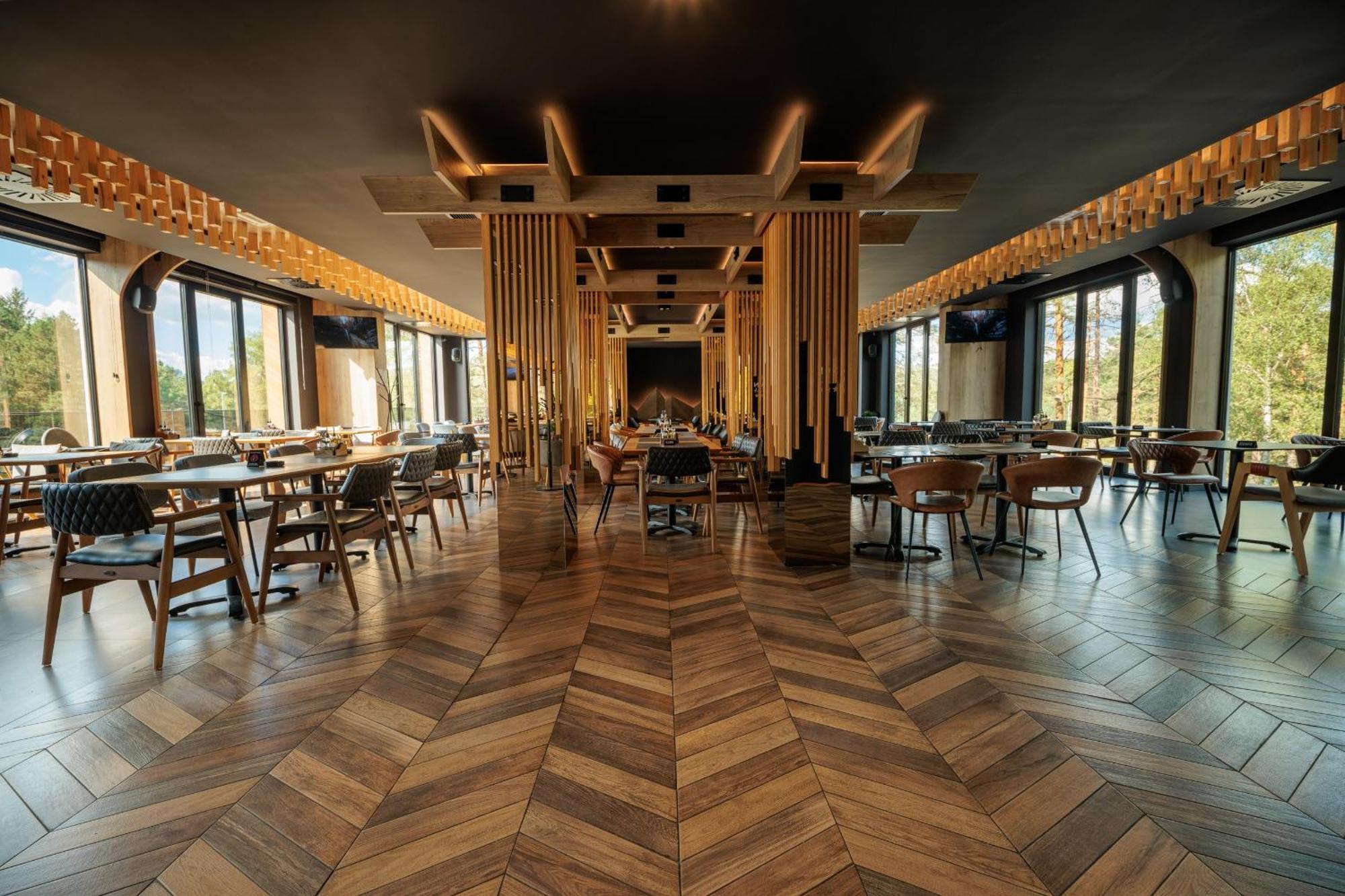 Hotel Royal Mountain Divčibare エクステリア 写真